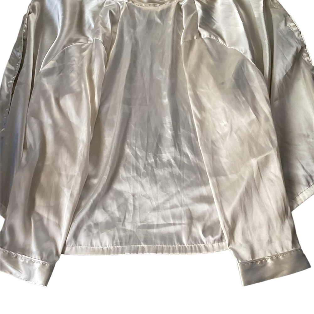 (Bundle!!) Gilligan & O'Malley Cream Satin Sleepwear size (L) - Picture 2 of 6